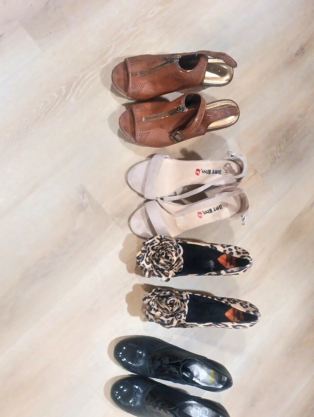 FLASH SALE BUNDLE OF 4